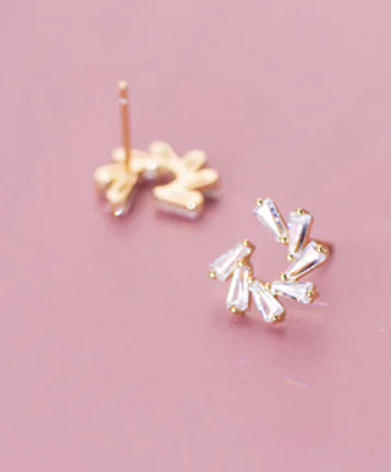Flower Studs and Snowflake Earrings Set