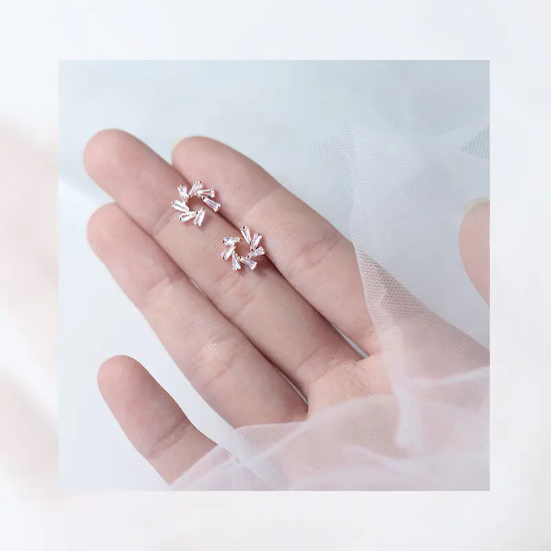 Flower Studs and Snowflake Earrings Set