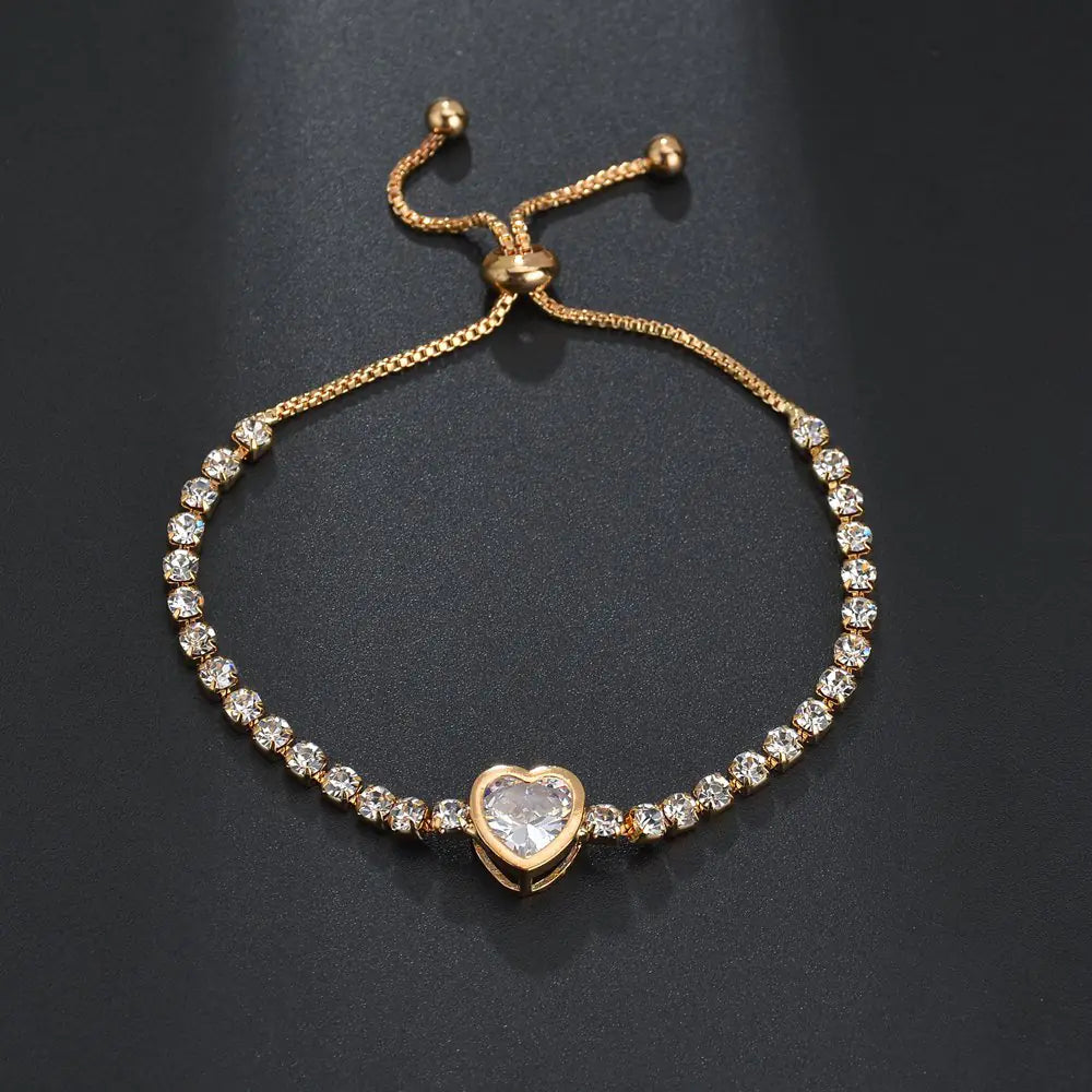 Expandable Bracelet with Zircon Heart Design
